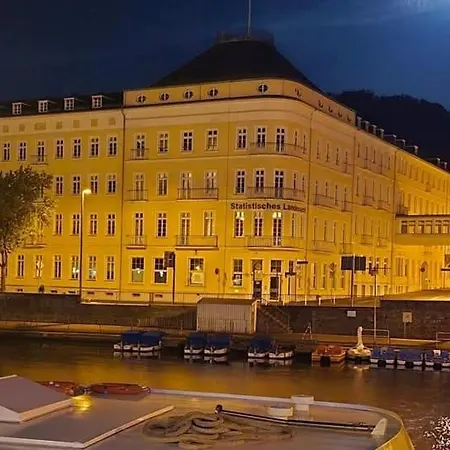 Lägenhet Marina